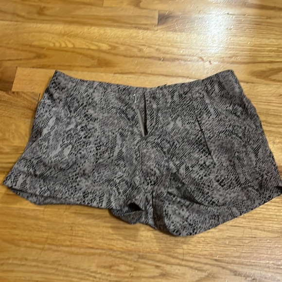 NWT Snakeskin Shorts - Picture 2 of 6